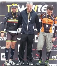 CARLOS PODIUM