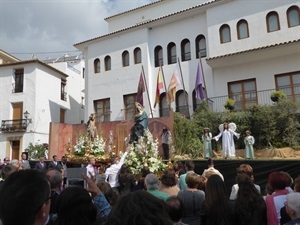 La procesión del Encuentro en la plaça Major