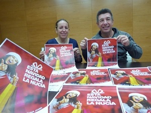 Juan Andrés Montiel, pte. AECNU y Eva Naranjo, concejala de Comercio en la presentación de la Campaña