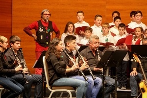 El coro del Colegio Sant Rafel participó en el Concert de Nadal