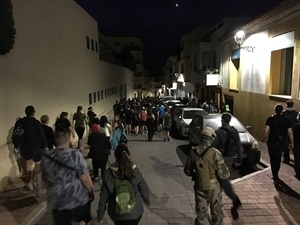 Las calles de La Nucía se llenaron durante toda la noche