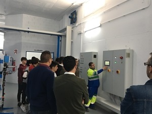 Durante la visita se explica el sistema y funcionamiento de todas las instalaciones hídricas de La Nucía