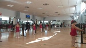 La "Escuela de Danza y Baile Español" ha retomado esta semana su actividad