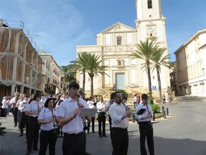La segunda parada de "Música al Carrer" se ha realizado en la plaça Major
