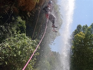 Rapel en el barranco de Anna